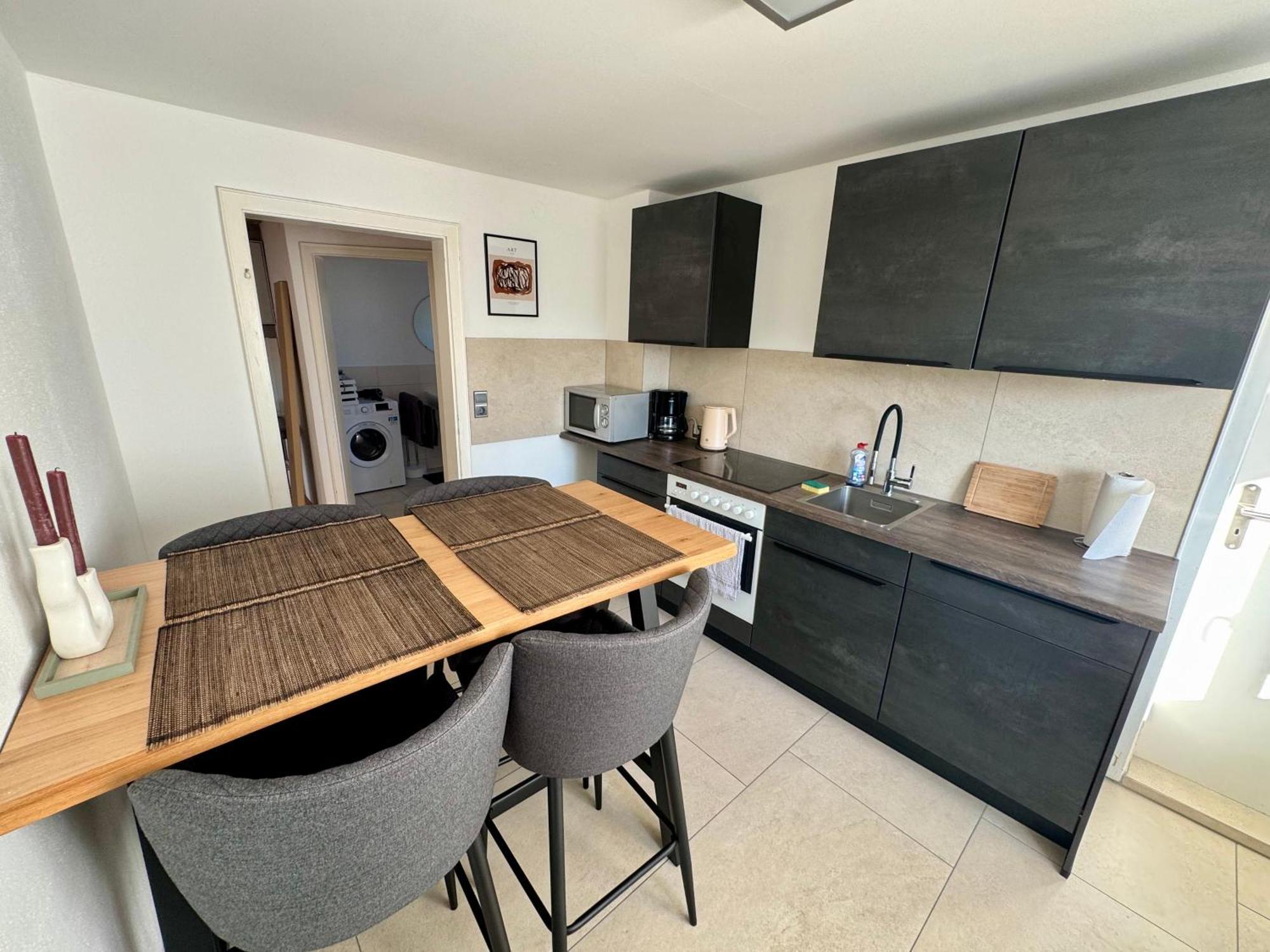 3 Zimmer Apartment Mit Flussblick - Self Check-In Eggenfelden Exterior photo